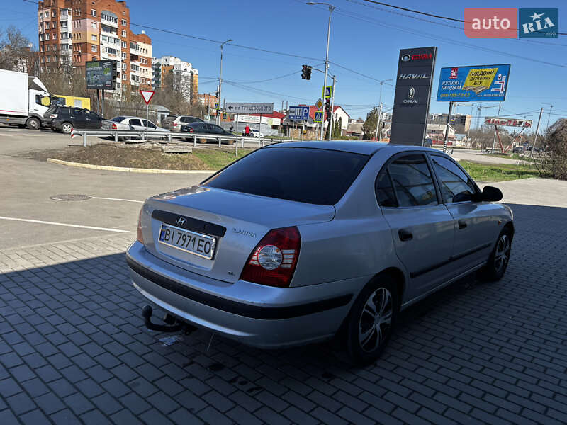 Седан Hyundai Elantra 2005 в Полтаві