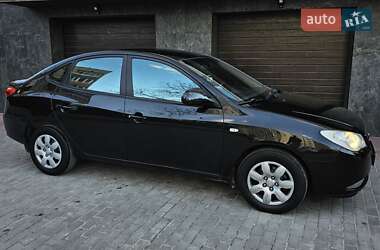 Седан Hyundai Elantra 2008 в 