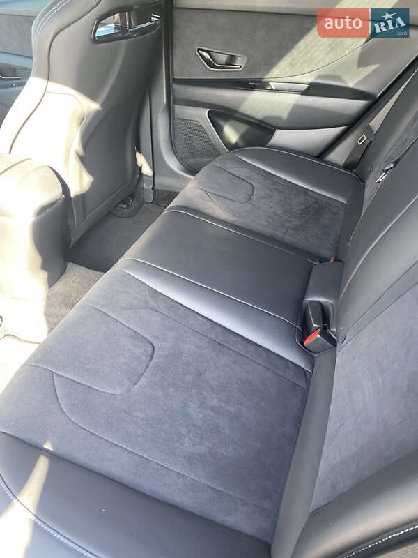 Седан Hyundai Elantra 2023 в Борисполе