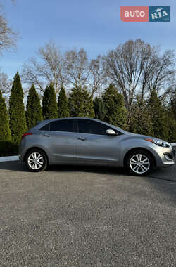 Хетчбек Hyundai Elantra 2013 в 