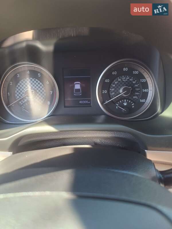 Седан Hyundai Elantra 2020 в Тульчині