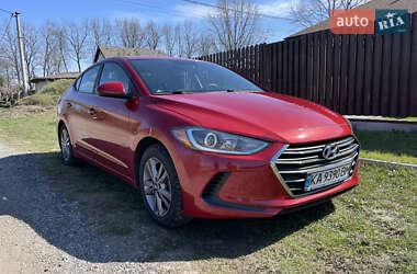 Седан Hyundai Elantra 2016 в 