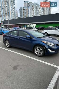 Седан Hyundai Elantra 2015 в 