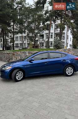 Седан Hyundai Elantra 2016 в 