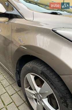 Седан Hyundai Elantra 2012 в 