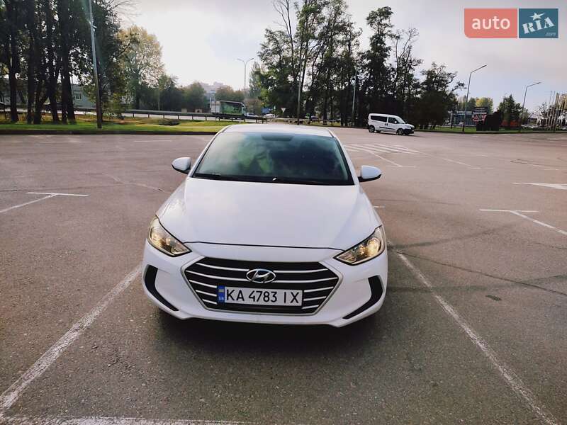 Седан Hyundai Elantra 2017 в Києві фото 4 Седан Hyundai Elantra 2017 в Києві