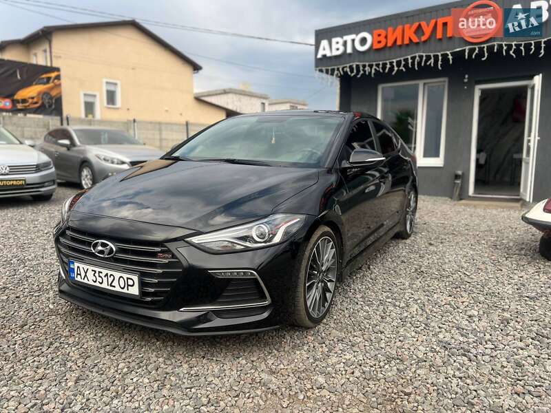 Hyundai Elantra 2016