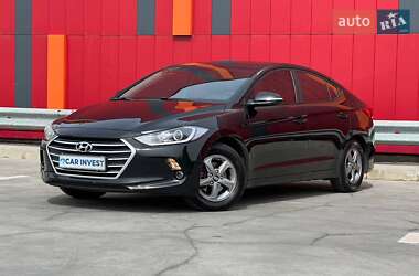 Седан Hyundai Elantra 2016 в 