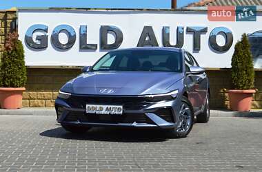 Седан Hyundai Elantra 2024 в 