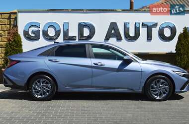 Седан Hyundai Elantra 2024 в 