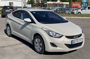 Седан Hyundai Elantra 2012 в 