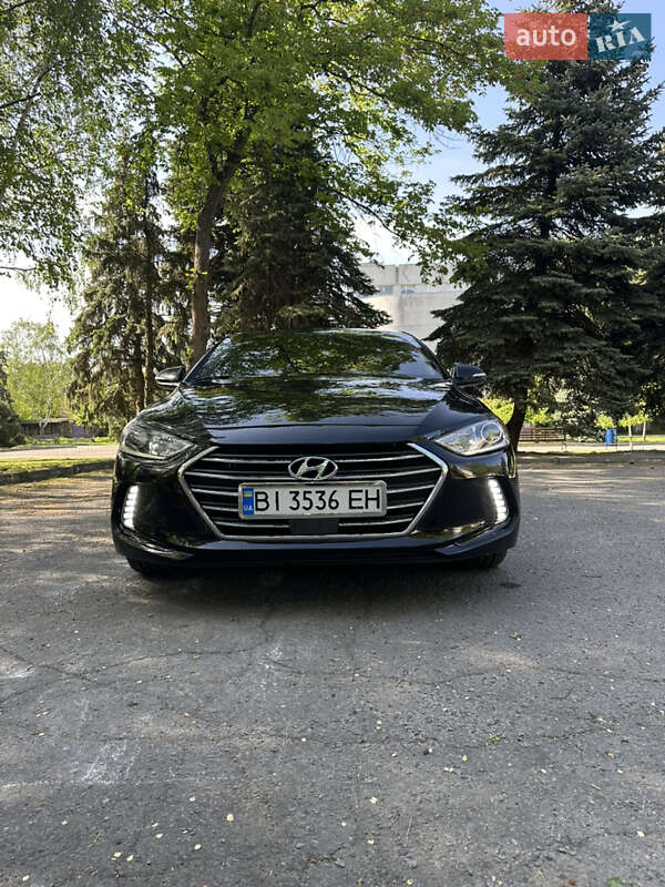 Hyundai Elantra 2016