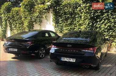 Седан Hyundai Elantra 2023 в Одесі