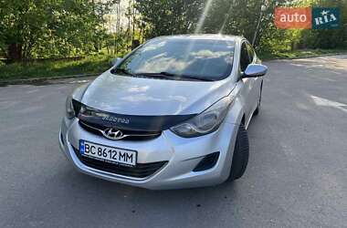 Седан Hyundai Elantra 2013 в 