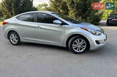 Седан Hyundai Elantra 2013 в 