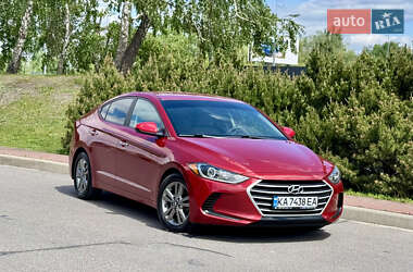 Седан Hyundai Elantra 2016 в Киеве
