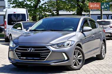 Седан Hyundai Elantra 2018 в Дніпрі