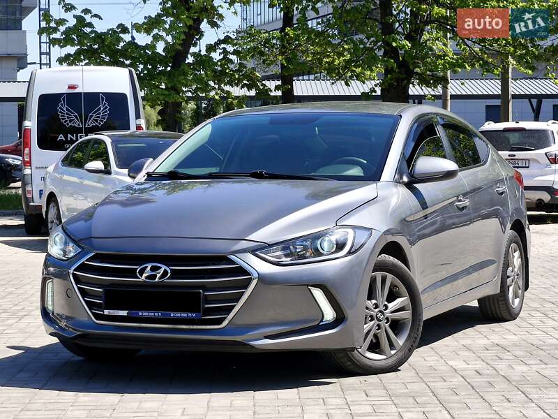 Hyundai Elantra 2018