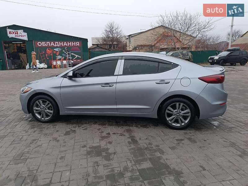 Седан Hyundai Elantra 2016 в Запоріжжі