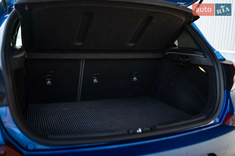 Хэтчбек Hyundai Elantra 2017 в Полтаве