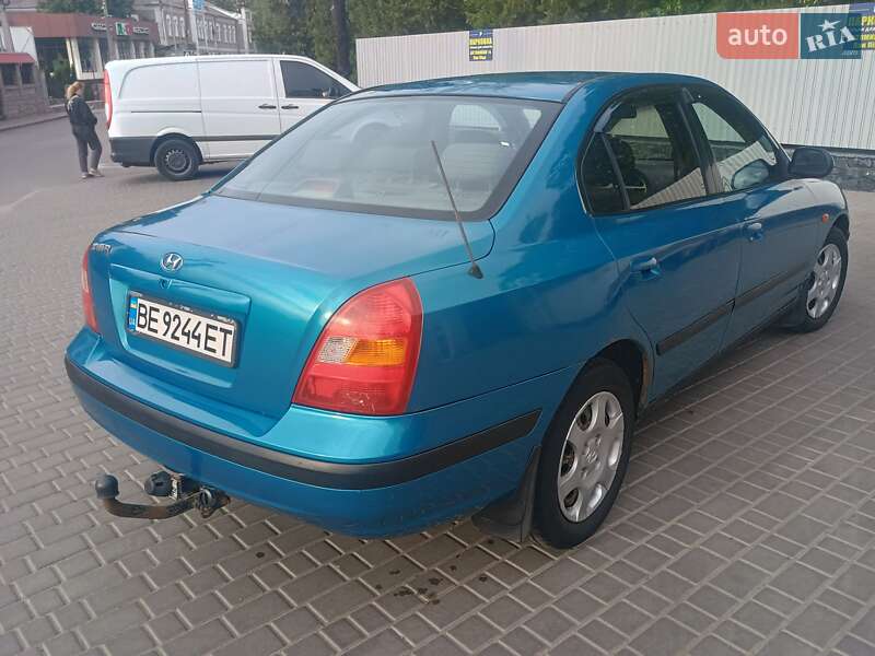 Седан Hyundai Elantra 2000 в Первомайске