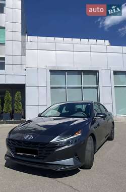 Седан Hyundai Elantra 2021 в Києві