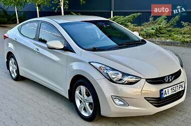Седан Hyundai Elantra 2012 в 