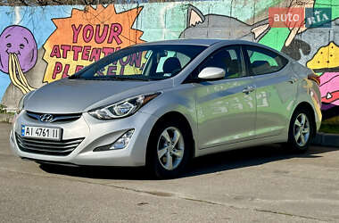 Седан Hyundai Elantra 2015 в 
