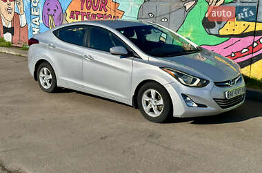 Седан Hyundai Elantra 2015 в 