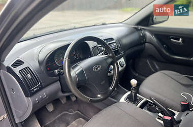 Седан Hyundai Elantra 2008 в 
