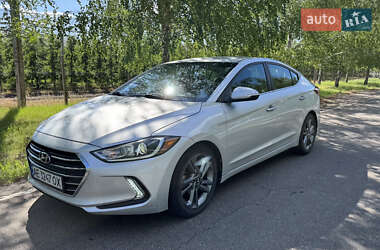 Седан Hyundai Elantra 2016 в 