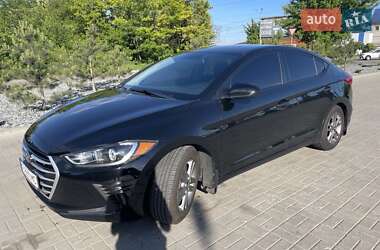 Седан Hyundai Elantra 2016 в 