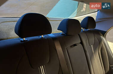 Седан Hyundai Elantra 2021 в 