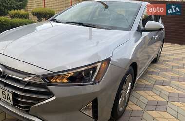 Седан Hyundai Elantra 2020 в Дніпрі