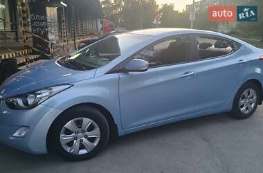 Седан Hyundai Elantra 2013 в Харькове