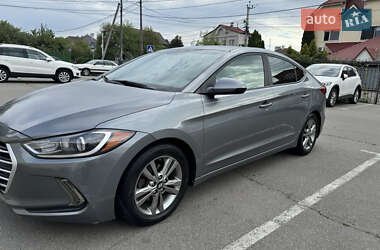 Седан Hyundai Elantra 2017 в Києві