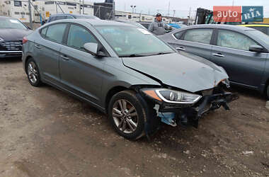 Седан Hyundai Elantra 2017 в Киеве