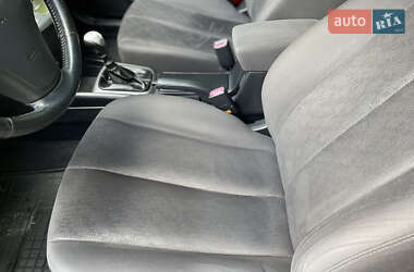 Седан Hyundai Elantra 2011 в 