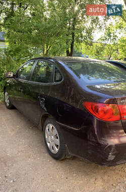 Седан Hyundai Elantra 2008 в 