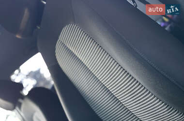 Седан Hyundai Elantra 2011 в 