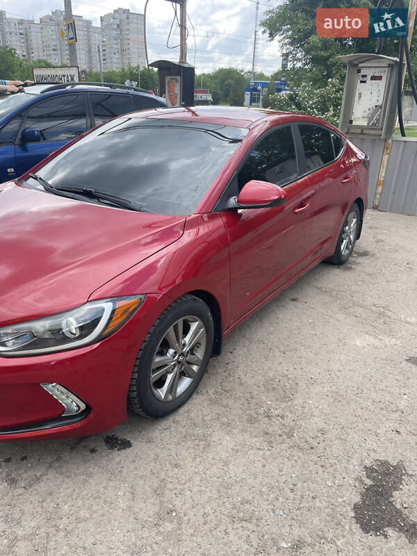 Седан Hyundai Elantra 2016 в Харькове