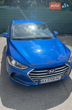 Седан Hyundai Elantra 2016 в 