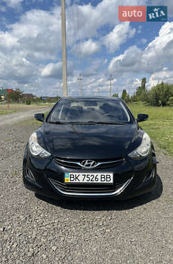 Седан Hyundai Elantra 2011 в 
