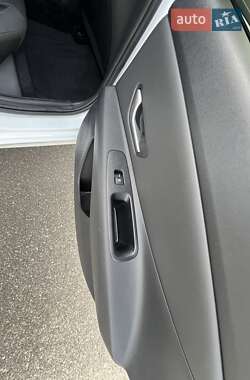 Седан Hyundai Elantra 2020 в 