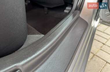 Седан Hyundai Elantra 2008 в 