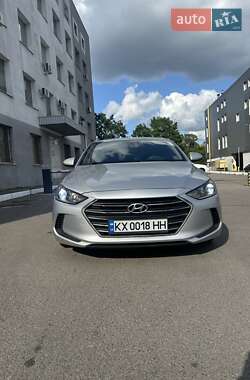 Седан Hyundai Elantra 2017 в Харкові