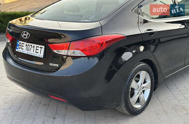 Седан Hyundai Elantra 2013 в 