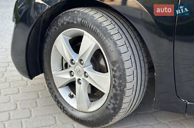 Седан Hyundai Elantra 2013 в 