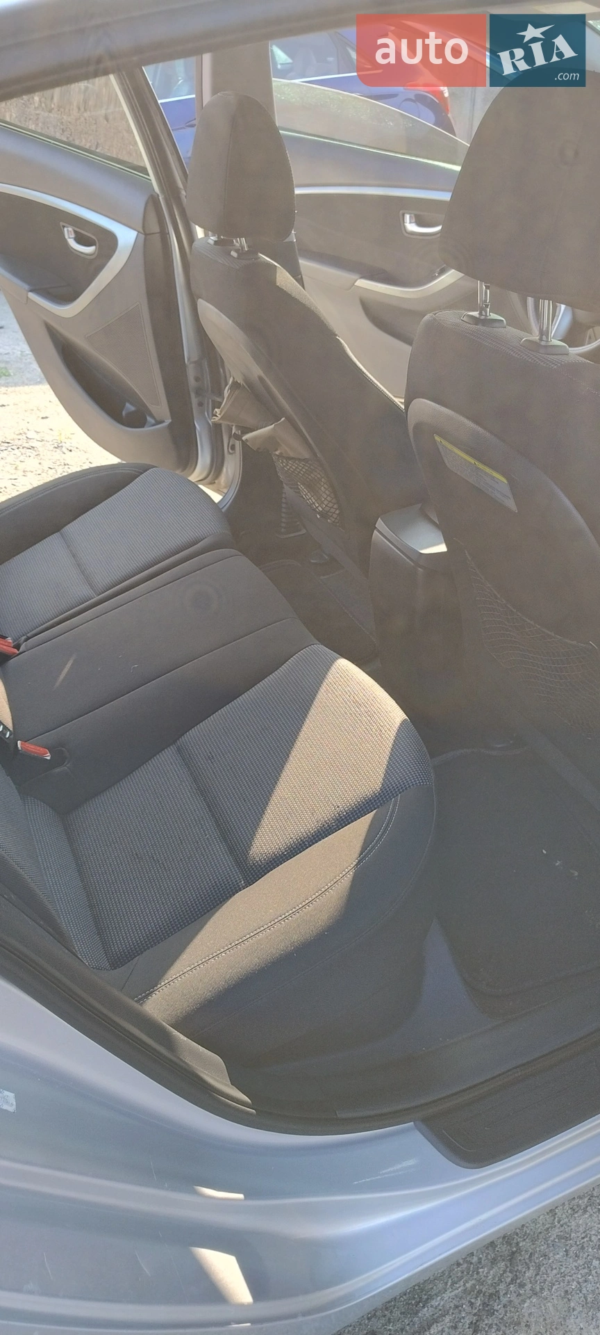 2012 Hyundai Elantra - мініатюра 6