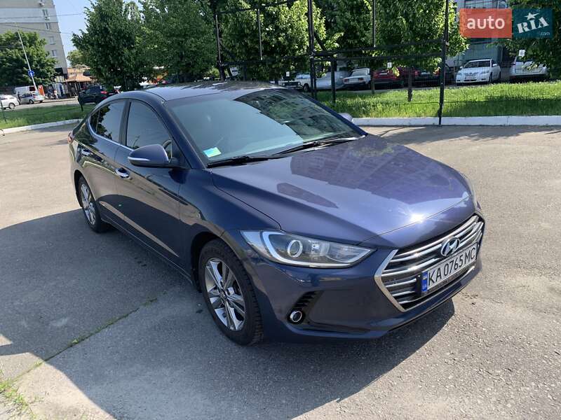 Hyundai Elantra 2018